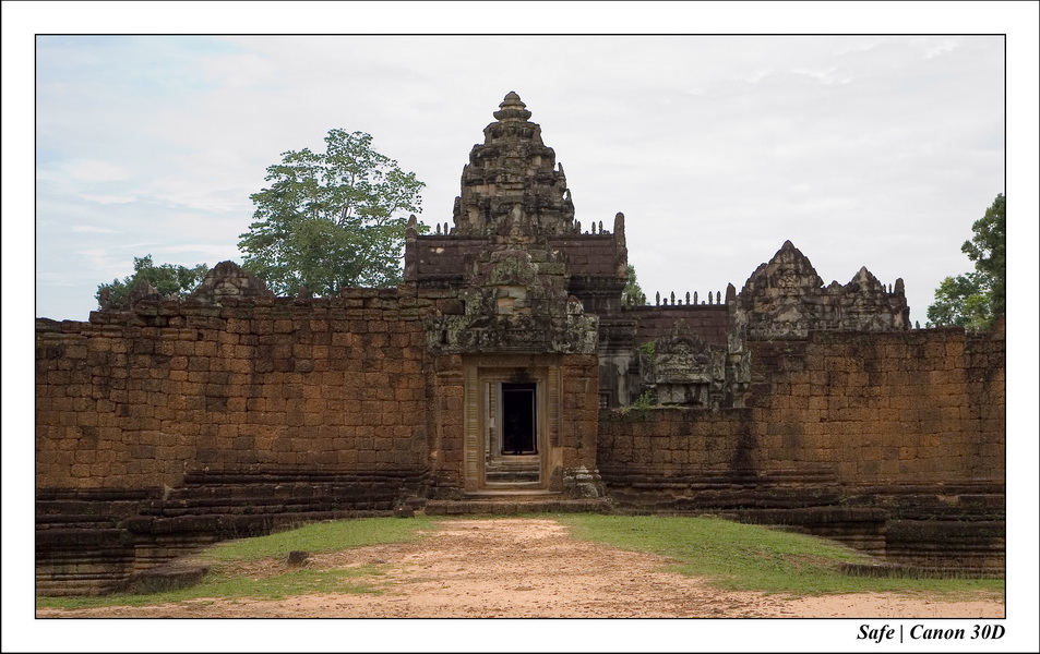 2006 - 07 - Temple angkor - Bantea Samre 29